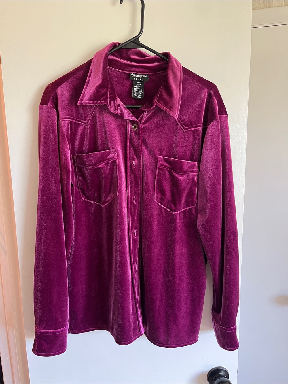 Wrangler Retro Velvet Button-Front Shirt in Magenta